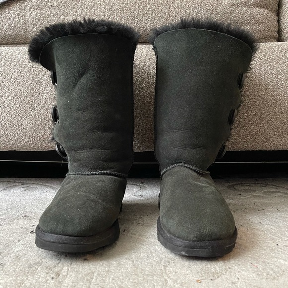 Ugg Boots - Picture 11 of 11